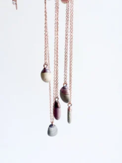 Beach pebble necklace | Raw stone necklace