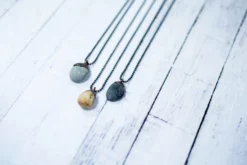 Beach pebble necklace | Stone necklace