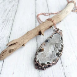 Druzy agate necklace | Geode jewelry