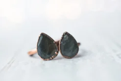 Labradorite feldspar ring | Organic stone stacking ring